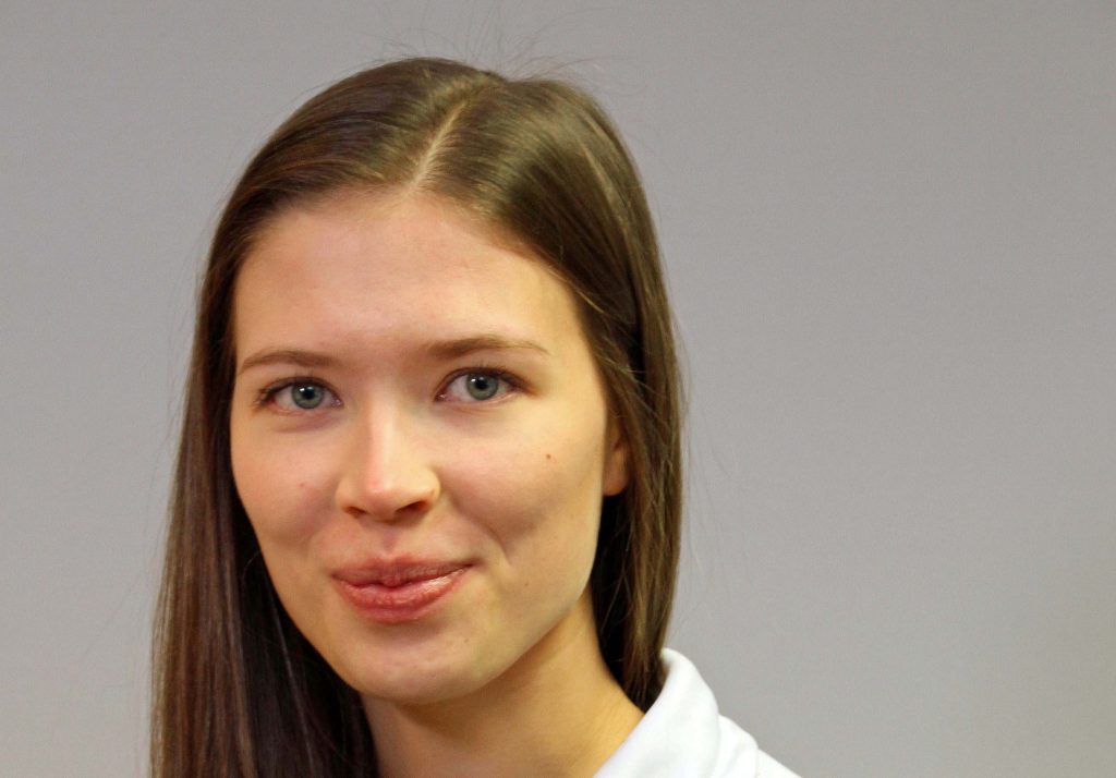 Changwonin maailmancup: Emmi Hyrkäs pienoiskiväärin asentokilpailussa ...