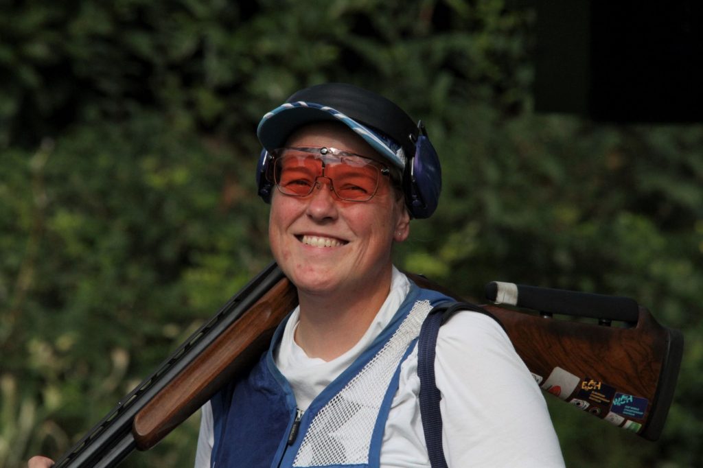 Haulikon EMkilpailut Mopsi Veromaa neljäs naisten kaksoistrapissa